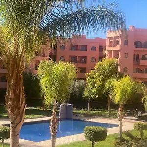  Apartment Un Moderne Chic Vue Sur Piscine